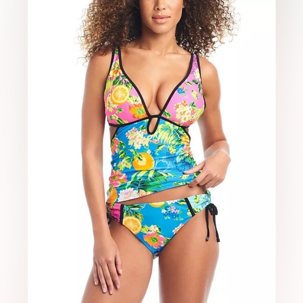 Bar III Women’s Printed Plunge Tankini Top & Shirred-Side Hipster Bottoms